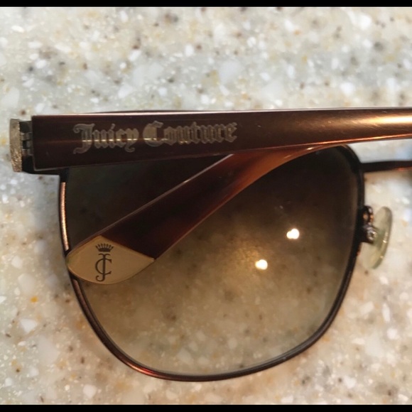 Juicy Couture Sunglasses, Case & Cloth - Picture 4 of 5